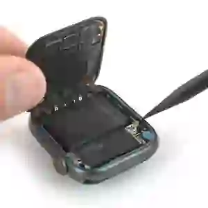 Thay pin Apple Watch Series 4